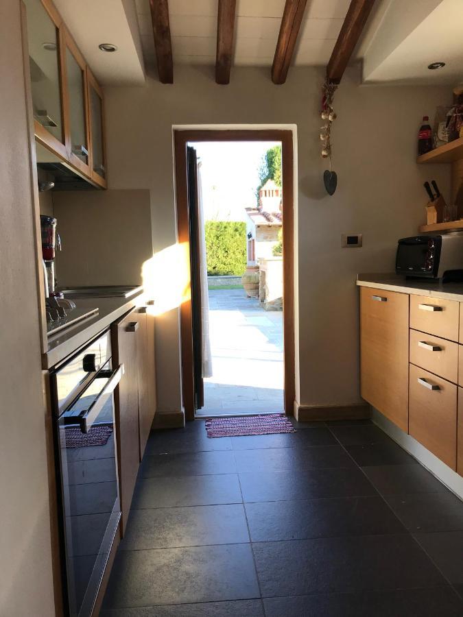 Appartamento In Villa Con Piscina - Mhateria Relais Rignano Sull Arno Luaran gambar
