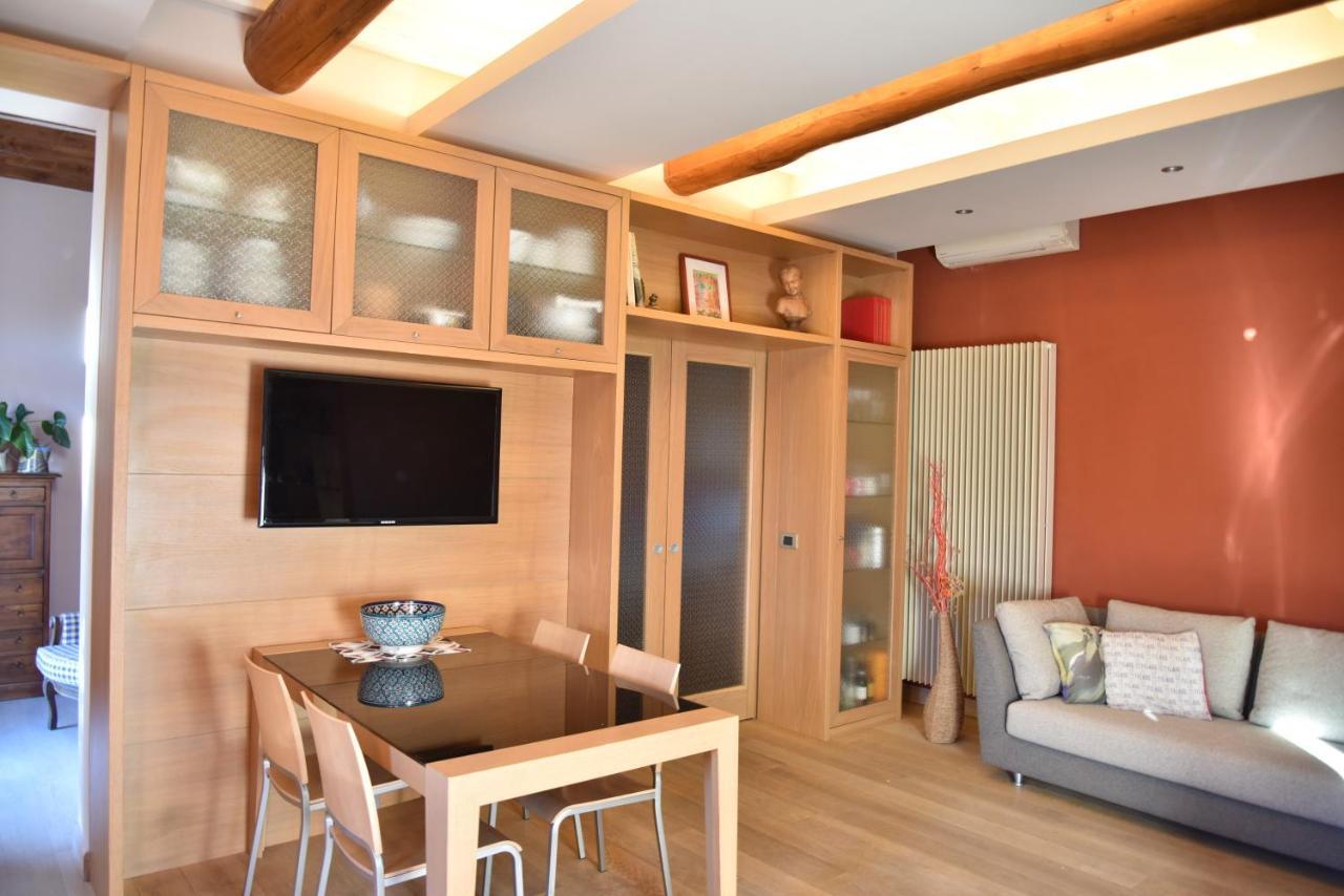 Appartamento In Villa Con Piscina - Mhateria Relais Rignano Sull Arno Luaran gambar