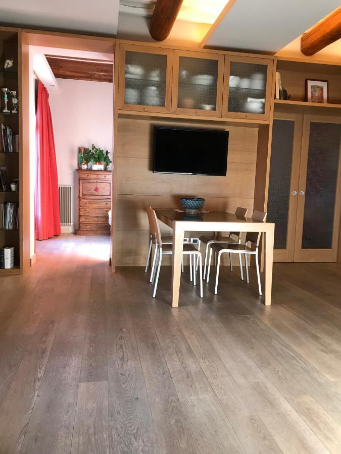 Appartamento In Villa Con Piscina - Mhateria Relais Rignano Sull Arno Luaran gambar