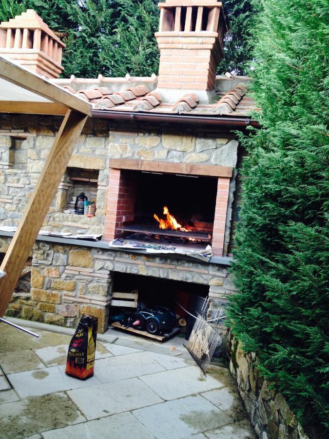 Appartamento In Villa Con Piscina - Mhateria Relais Rignano Sull Arno Luaran gambar